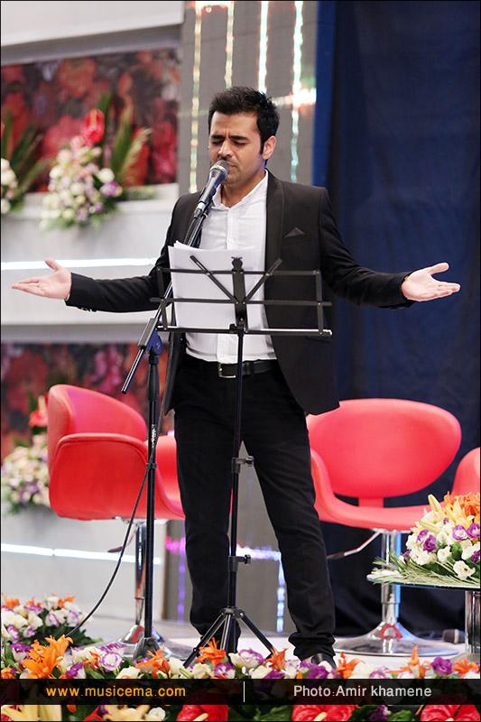 http://www.musicema.com/sites/default/files/styles/node_gallery_display/public/node_gallery/Meysam%20Ebrahimi%20%2827%29.JPG