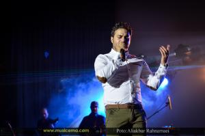 گزارش تصویری از کنسرت بابک جهانبخش در کرج