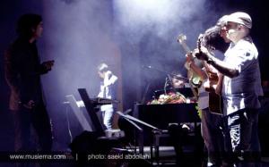 گزارش تصویری از اجرای محسن یگانه در بخش جنبی جشنواره موسیقی