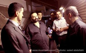 عکس‌های متفاوت سایت موسیقی ما از حاشیه‌های کنسرت علیرضا عصار