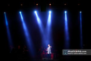 کنسرت امید حاجیلی در جزیره کیش - 19 بهمن 1400