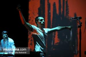 کنسرت «قلم را بچرخان» - اشکان خطیبی کنسرت «قلم را بچرخان» - اشکان خطیبی