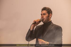 کنسرت مهدی مدرس - شاهین شهر اصفهان (اسفند 1393) کنسرت مهدی مدرس - شاهین شهر اصفهان (اسفند 1393)