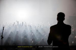 کنسرت مهدی مدرس - شاهین شهر اصفهان (اسفند 1393) کنسرت مهدی مدرس - شاهین شهر اصفهان (اسفند 1393)