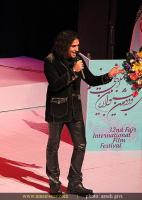 اجرای رضا یزدانی در افتتاحیه جشنواره فیلم فجر